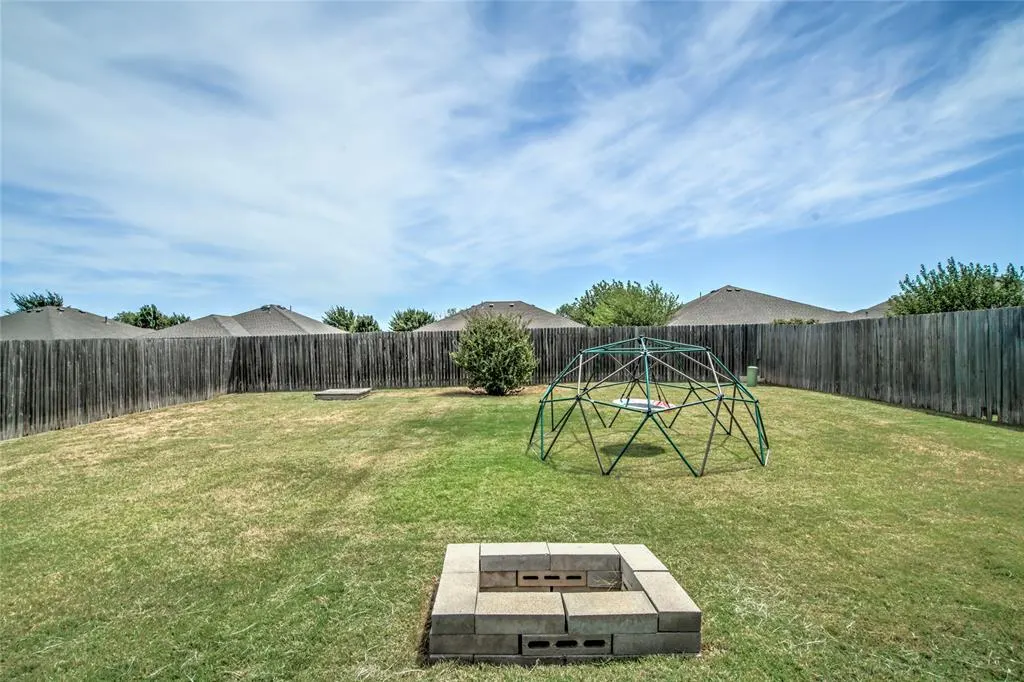Photo 9 — 2900 Sunberry Way, Yukon, OK 73099