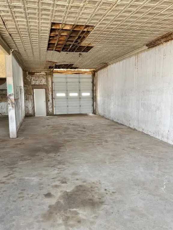Photo 7 — 110 E Broadway Street, Hollis, OK 73550