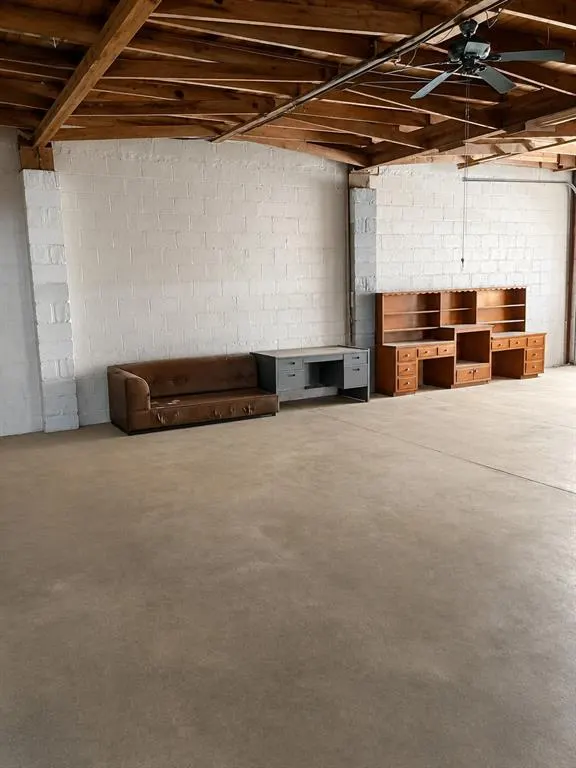 Photo 11 — 110 E Broadway Street, Hollis, OK 73550