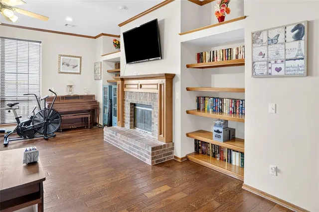 Photo 8 — 1717 Hemingway Drive, Edmond, OK 73013