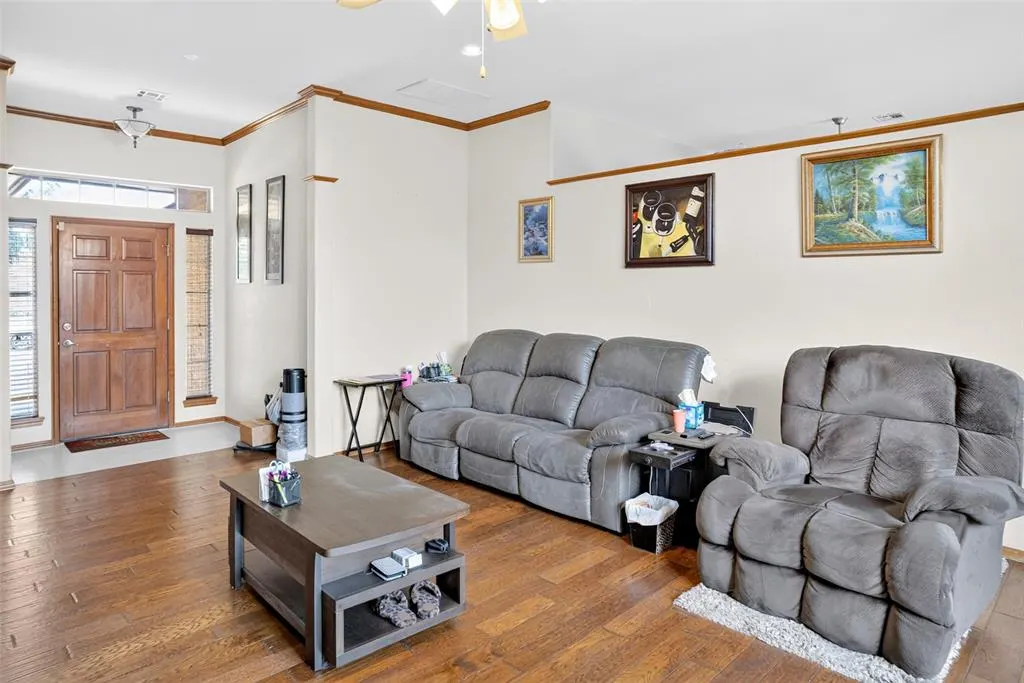 Photo 11 — 1717 Hemingway Drive, Edmond, OK 73013