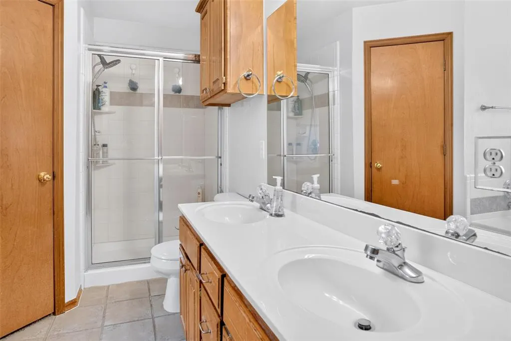Photo 17 — 1717 Hemingway Drive, Edmond, OK 73013