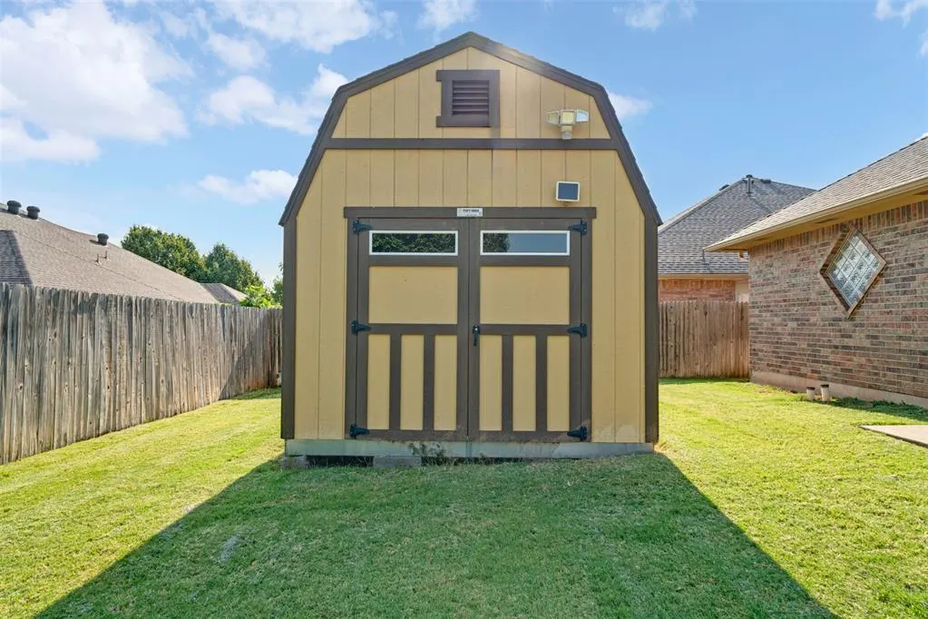 Photo 31 — 1717 Hemingway Drive, Edmond, OK 73013