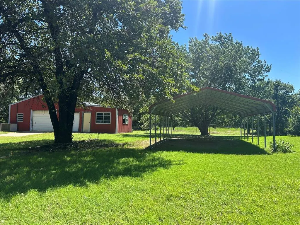 Photo 4 — 106508 S 3410 Road, Meeker, OK 74855