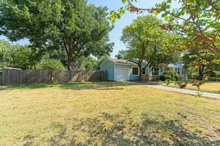 Sold home at 1209 Melrose Drive