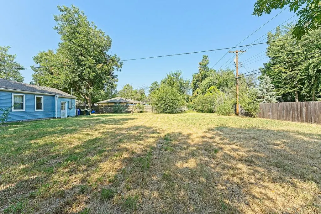Photo 8 — 1209 Melrose Drive, Norman, OK 73069