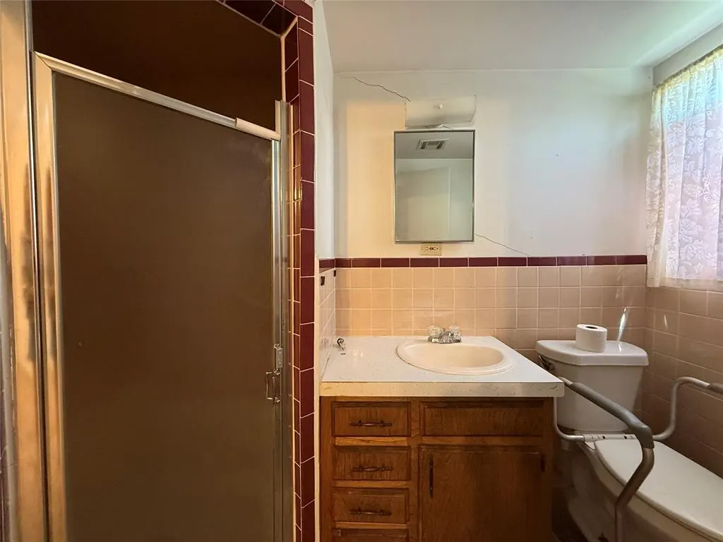 Photo 13 — 1010 W 5th Street, Stroud, OK 74079