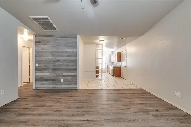 Photo 4 — 912 Danbury Place, Yukon, OK 73099