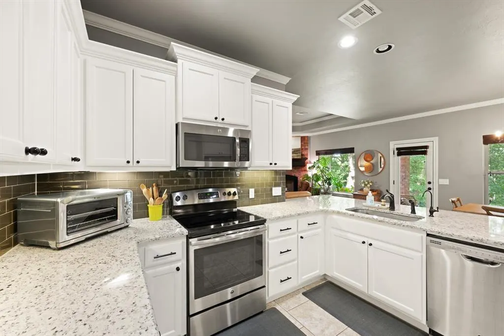 Photo 18 — 14220 Red Oak Drive, Edmond, OK 73034