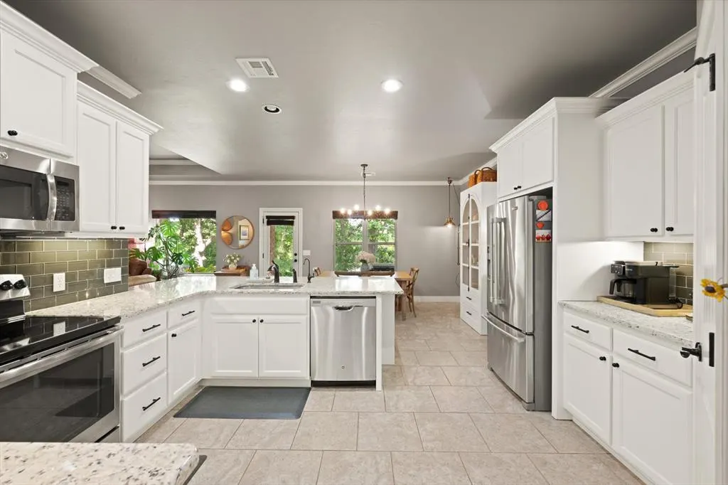 Photo 19 — 14220 Red Oak Drive, Edmond, OK 73034
