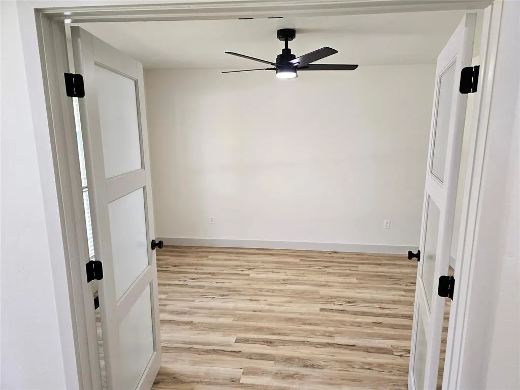 Photo 3 — 11905 Camelot Place, Oklahoma City, OK 73120