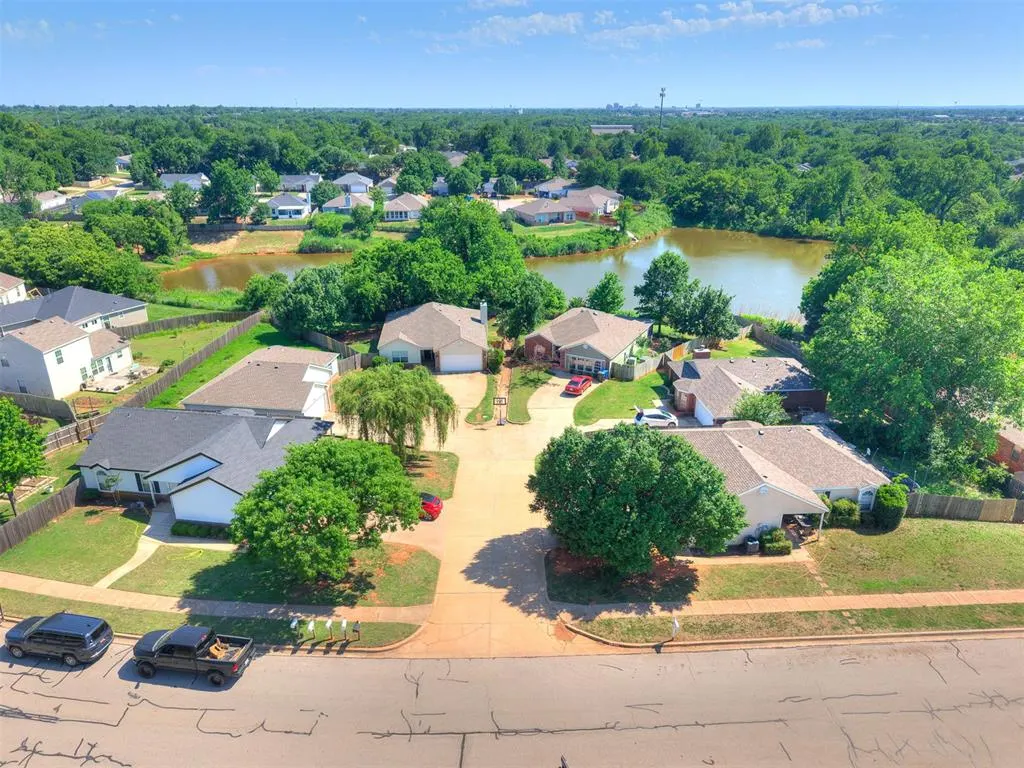Photo 23 — 1012 Shadowlake Road, Norman, OK 73071