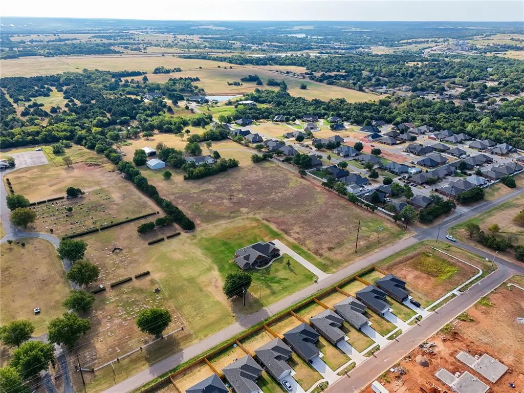Photo 32 — 1508 N Pine Street, Guthrie, OK 73044