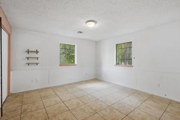 Photo 14 — 8100 NE 28th Street, Spencer, OK 73084
