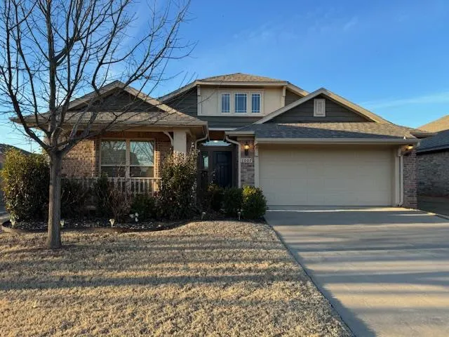 Front exterior — 1007 Eaglerock Lane, Norman, OK 73069