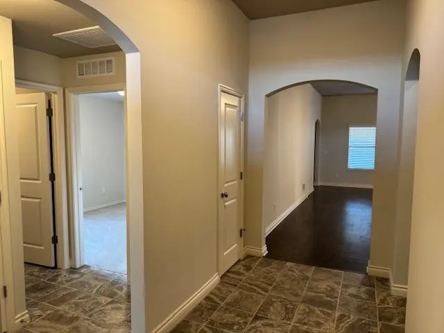 Photo 4 — 1007 Eaglerock Lane, Norman, OK 73069