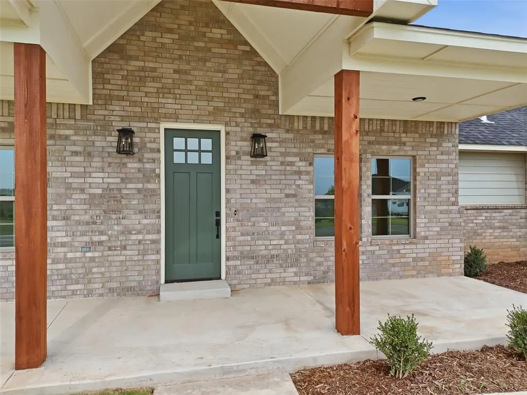 Photo 5 — 9027 Avington Way, Guthrie, OK 73044