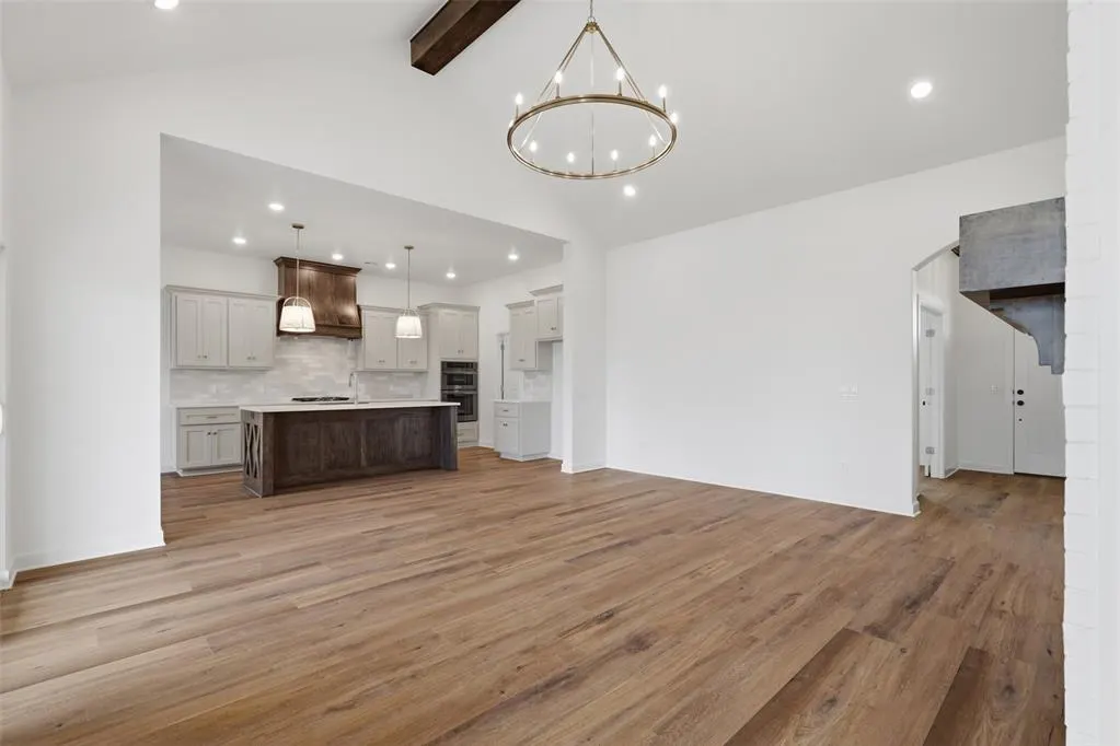 Photo 9 — 9027 Avington Way, Guthrie, OK 73044