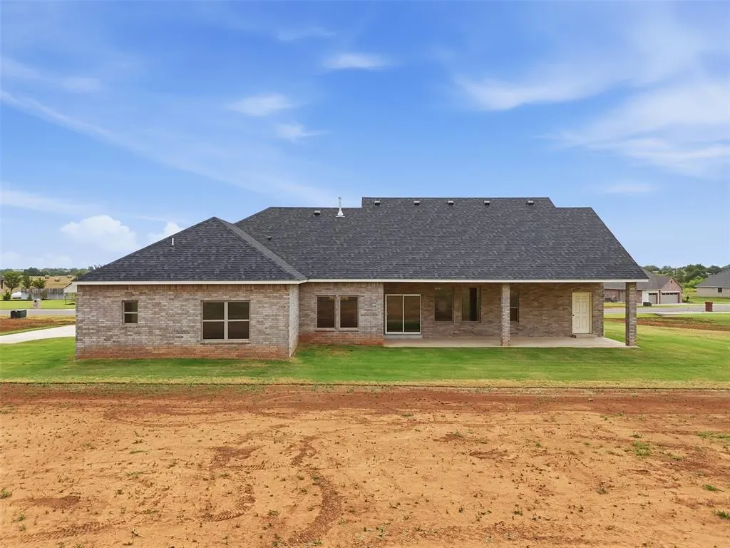 Photo 32 — 9027 Avington Way, Guthrie, OK 73044