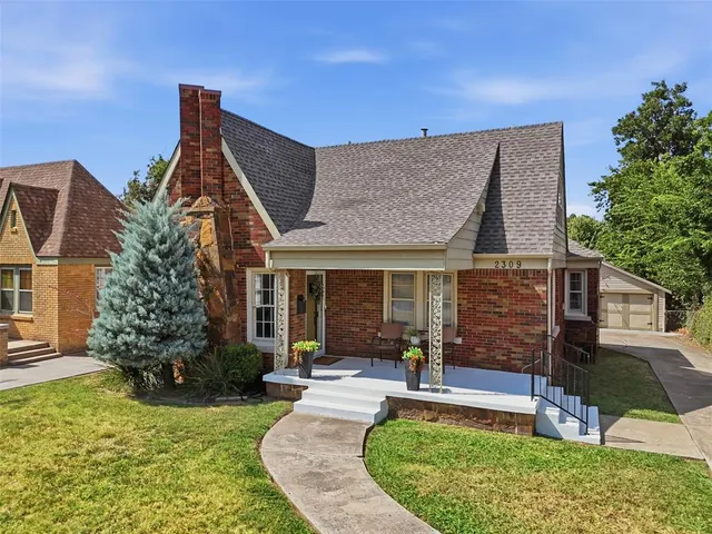 Photo 2 — 2309 NW 27th Street, Oklahoma City, OK 73107