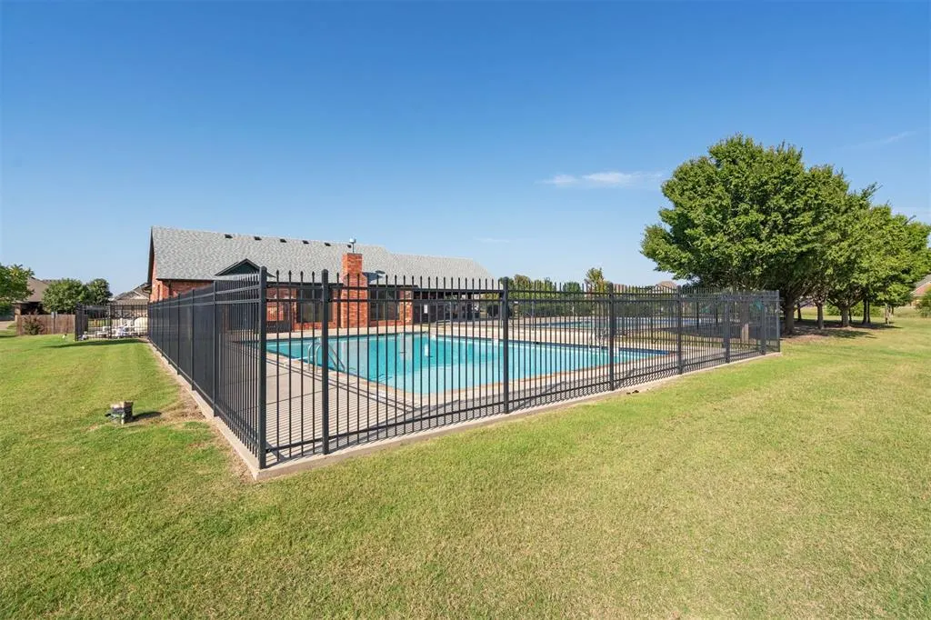 Photo 30 — 12204 Heathfield Lane, Oklahoma City, OK 73173