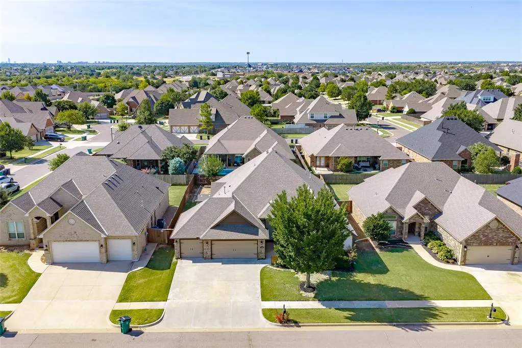 Photo 36 — 5908 NW 157th Street, Edmond, OK 73013