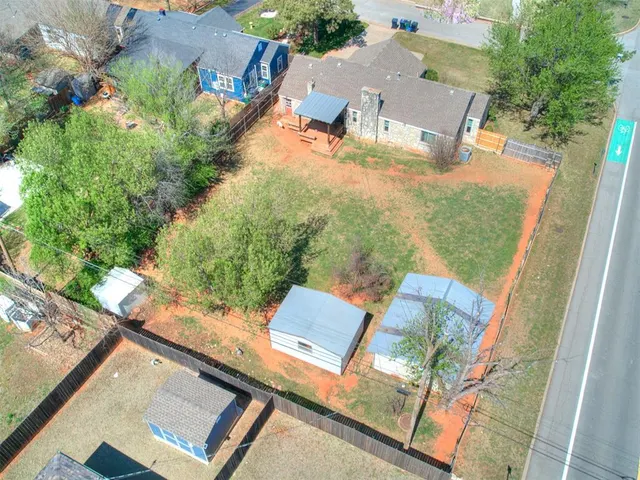 Photo 2 — 800 NW 49th Street, Oklahoma City, OK 73118