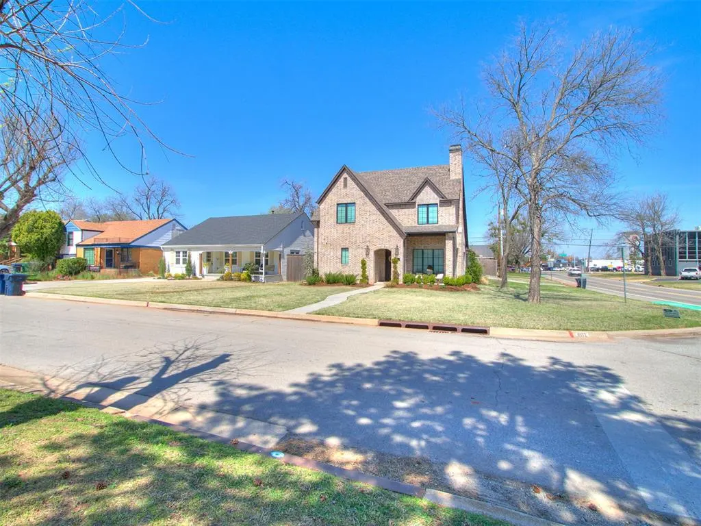 Photo 10 — 800 NW 49th Street, Oklahoma City, OK 73118