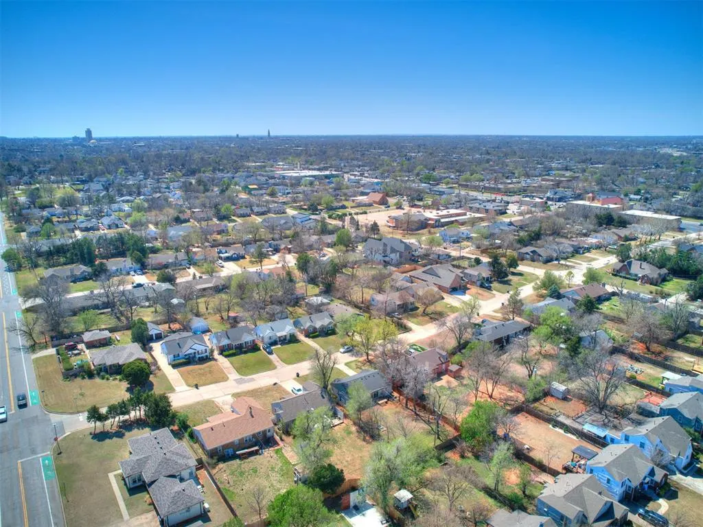 Photo 11 — 800 NW 49th Street, Oklahoma City, OK 73118