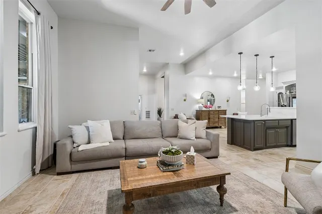 Photo 6 — 20915 Highlander Ridge Drive, Edmond, OK 73012