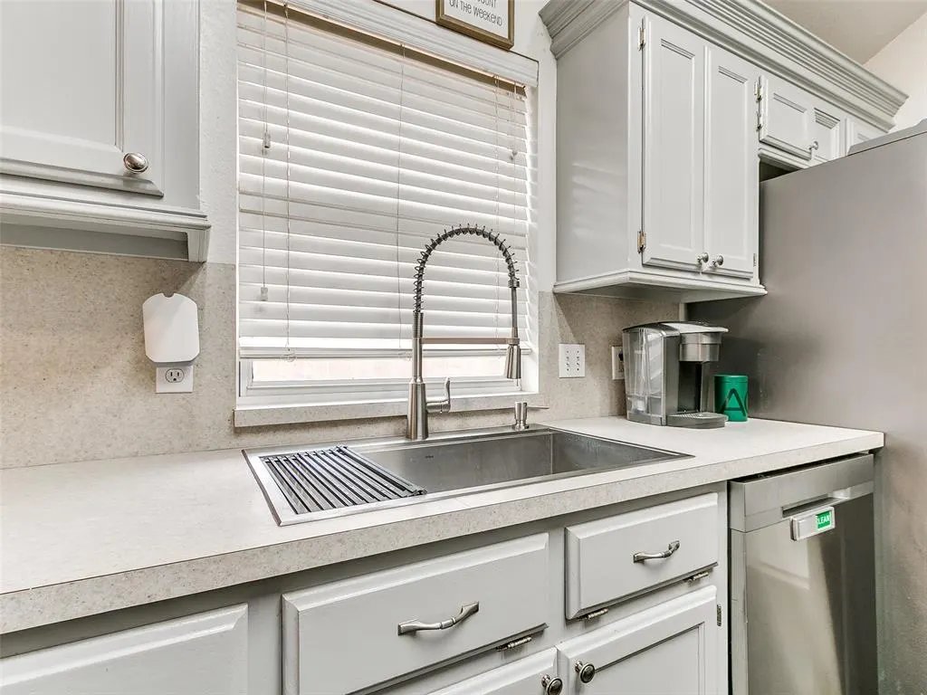 Photo 6 — 541 NE 23rd Terrace, Newcastle, OK 73065