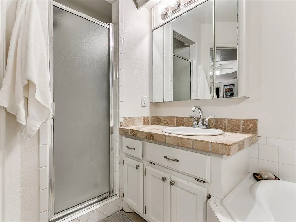 Photo 14 — 541 NE 23rd Terrace, Newcastle, OK 73065