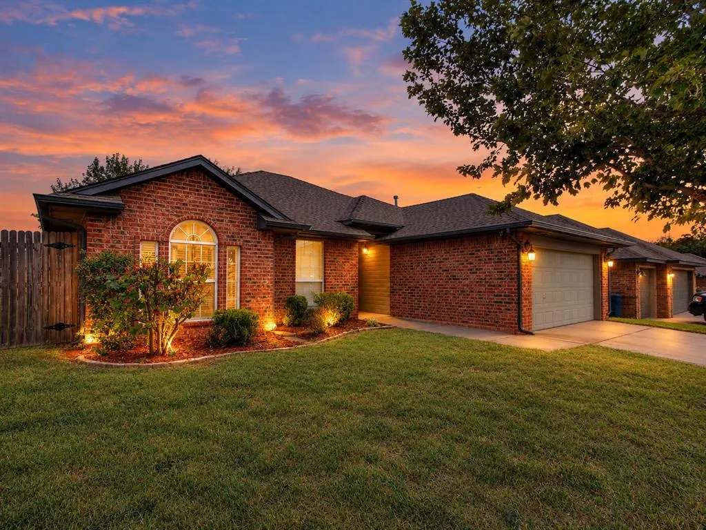 Front exterior — 541 NE 23rd Terrace, Newcastle, OK 73065