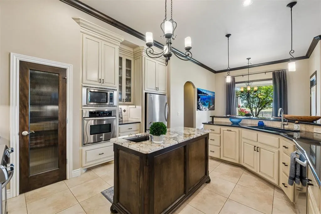 Photo 9 — 4913 Wellman Drive, Norman, OK 73072