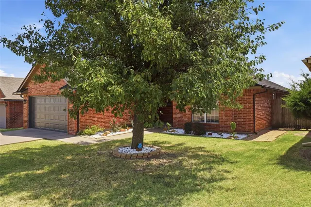 Photo 3 — 5904 SE 88th Street, Oklahoma City, OK 73135