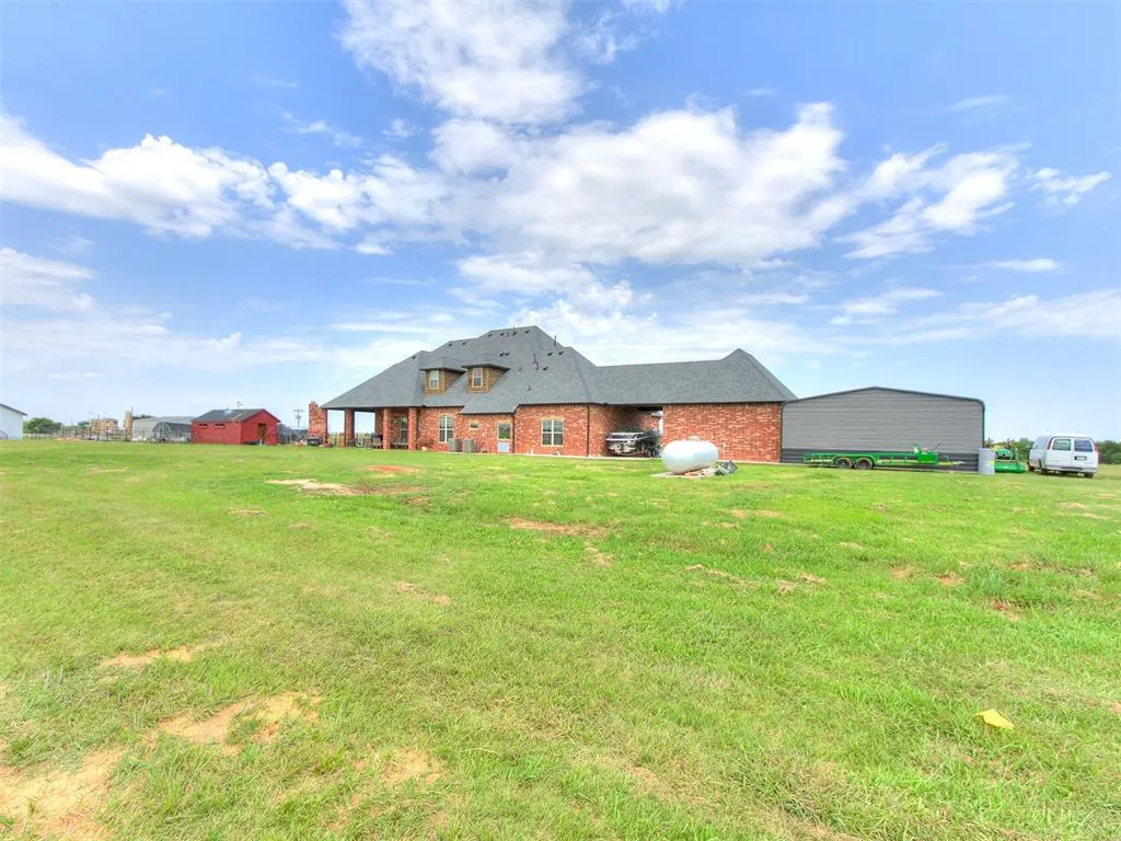 Photo 4 — 6580 NW 234th Street, Edmond, OK 73025