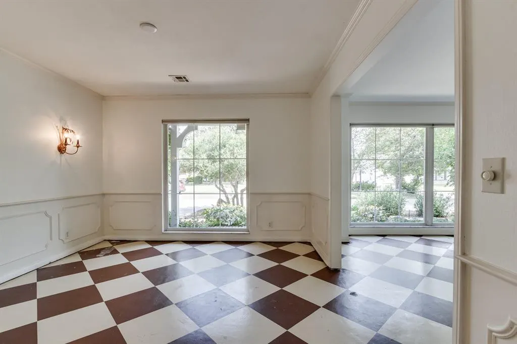 Photo 8 — 2924 Cornwall Place, Oklahoma City, OK 73120