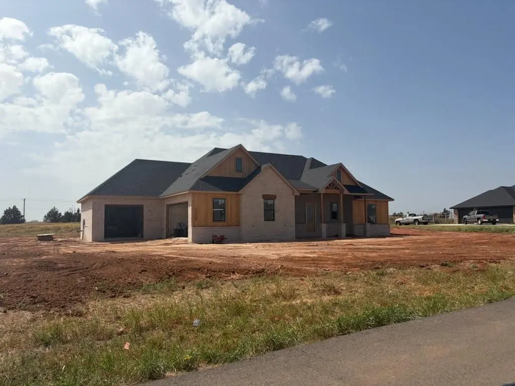Photo 3 — 4365 Janie Way, Guthrie, OK 73044