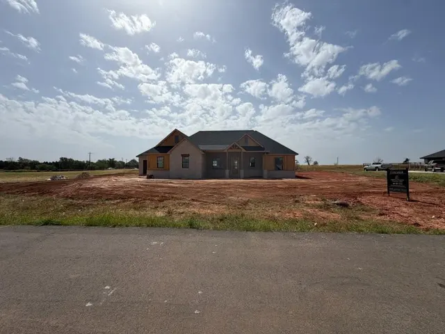 Photo 4 — 4365 Janie Way, Guthrie, OK 73044