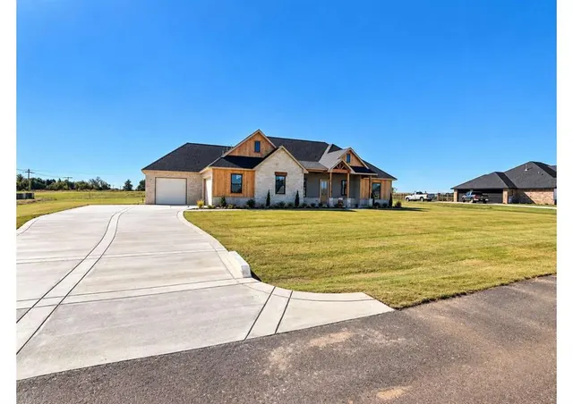 Photo 3 — 4365 Janie Way, Guthrie, OK 73044
