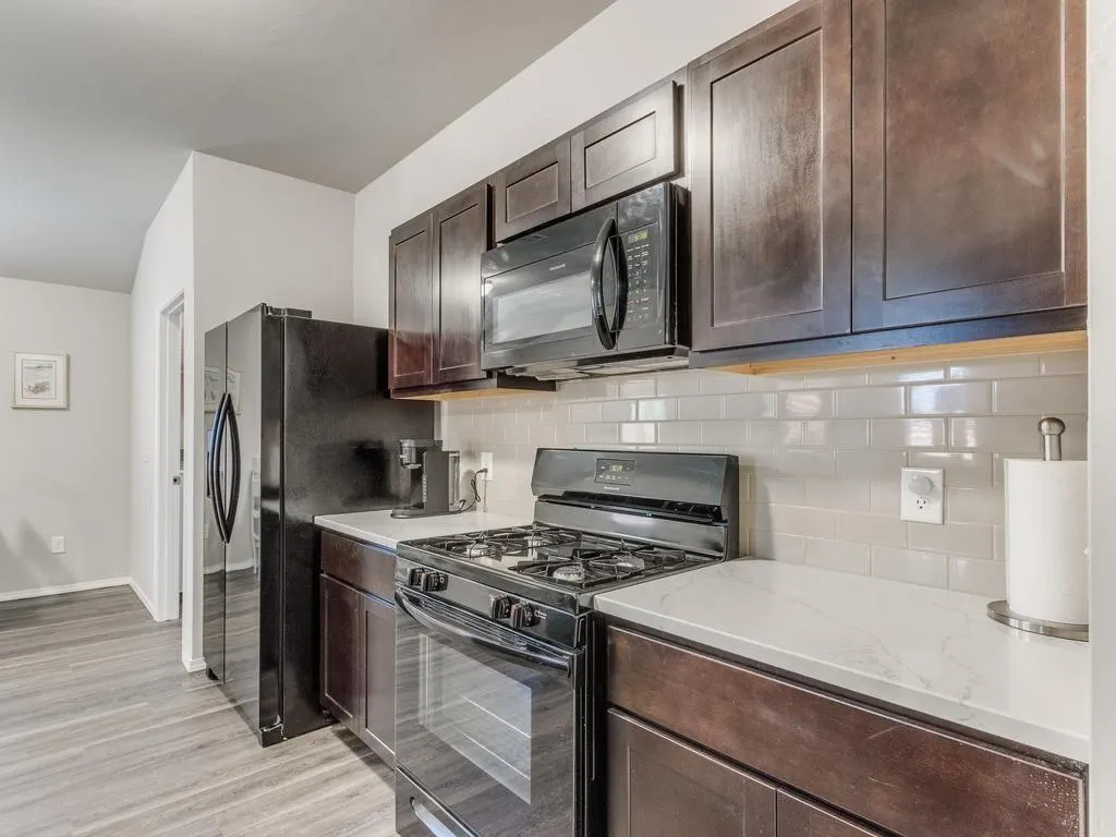 Photo 9 — 216 Dooley Creek Lane, Edmond, OK 73003