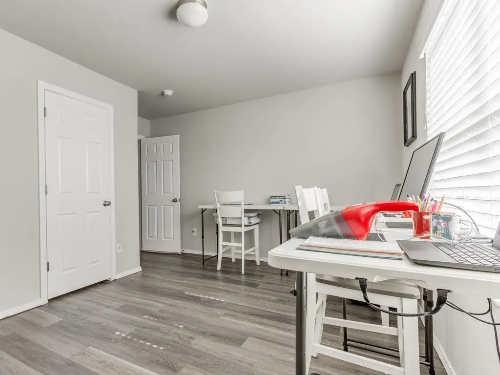 Photo 18 — 216 Dooley Creek Lane, Edmond, OK 73003