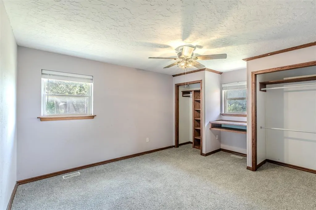 Photo 15 — 119 S County Line Avenue, Blanchard, OK 73010