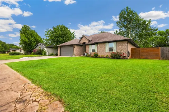 Photo 3 — 3004 Rankin Terrace, Edmond, OK 73013