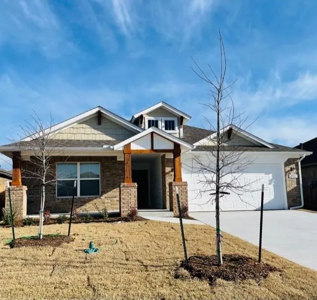 Photo 2 — 2911 Gulliver Street, Norman, OK 73069