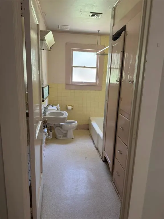 Photo 13 — 435 S Chautauqua Avenue, Norman, OK 73069