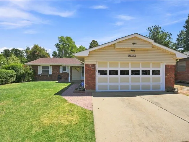 Photo 2 — 8212 NW 33rd Street, Bethany, OK 73008
