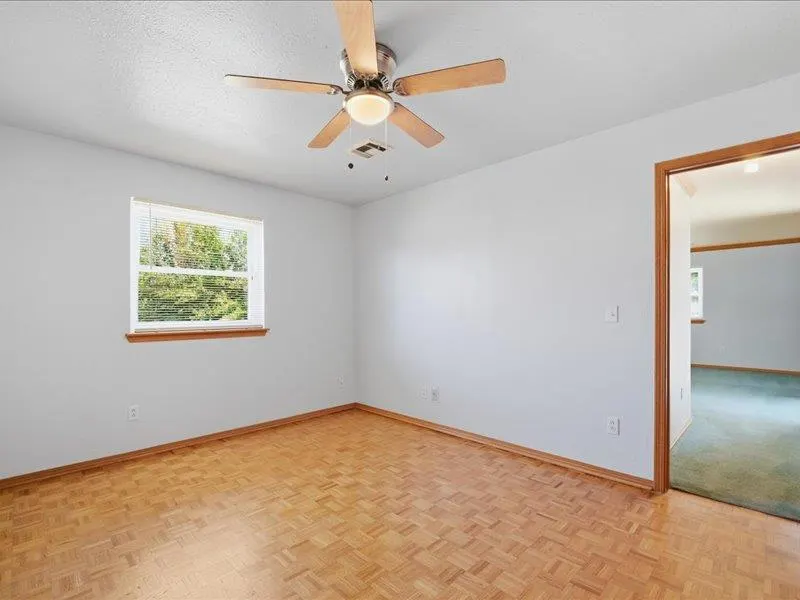 Photo 21 — 8212 NW 33rd Street, Bethany, OK 73008