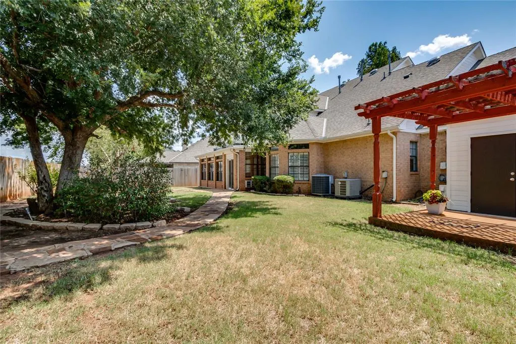 Photo 39 — 6641 NW 116th Street, Oklahoma City, OK 73162