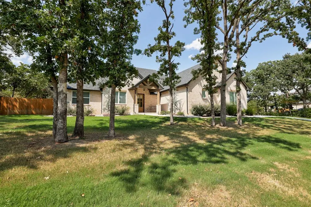 Photo 2 — 8100 Red Feather, Arcadia, OK 73007